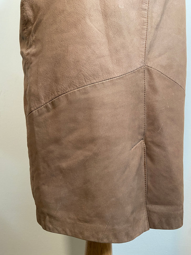 Pelle Fitted 100% Leather Skirt Size 8